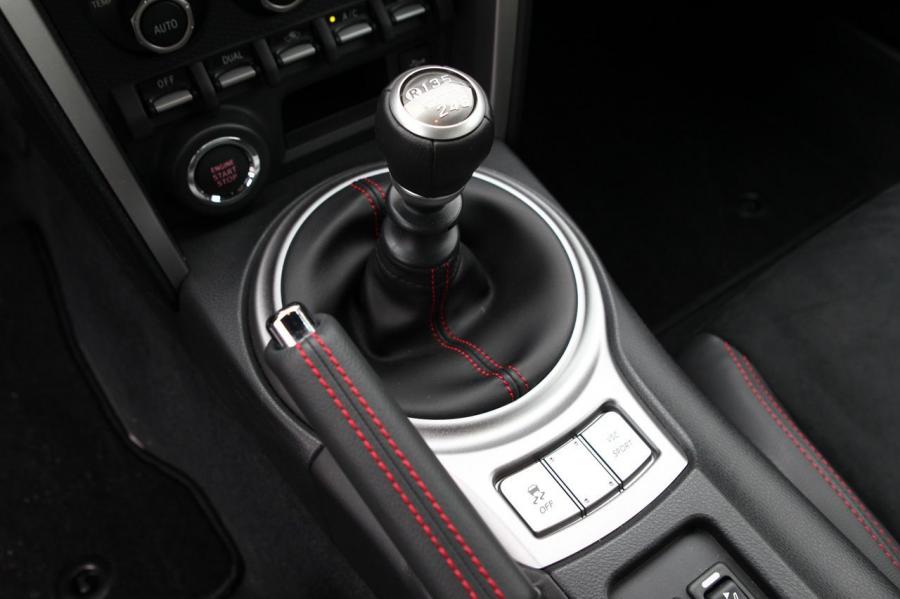  Subaru BRZ 2011 года  (фото 194 из 209)